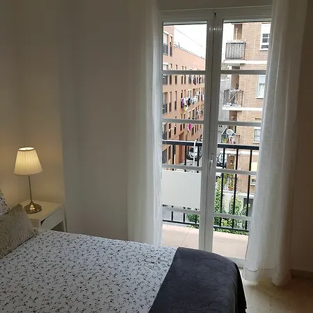 Fan Flat Mariscal Apartament *